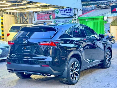 2017 LEXUS NX200T Fsport 6ប៉ូតុង គុជ3 ZIN