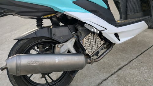 900$