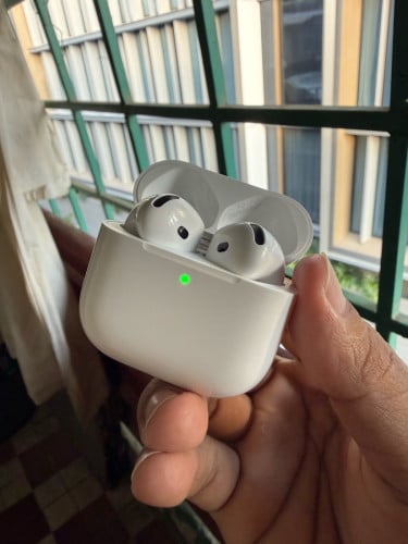 AirPods 4 ANC