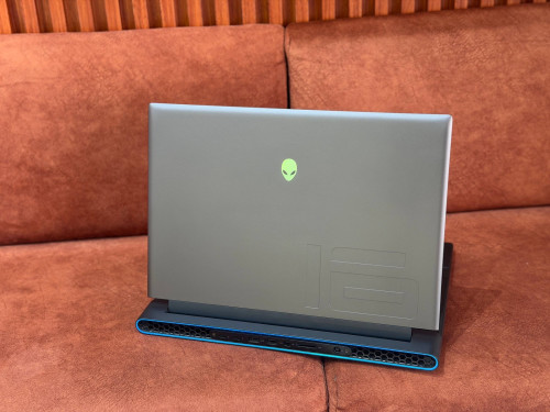 Alienware M16 R1 ( Grade A )CPU Core i9-13th, RAM 16GB, SSD 512GB, VGA Nvidia RTX4060 8GB