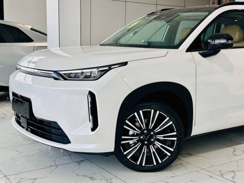 Alon i60 PHEV 2026
