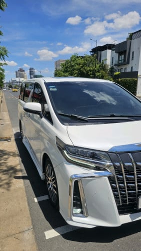 Alphard 2017 ស្លាកលេខ 2CC Auto2 (បើកដំបូល2តង់)មានអេក្រង់ក្រោយ 36500$(ចចារ)