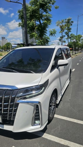 Alphard 2017 ស្លាកលេខ 2CC Auto2 (បើកដំបូល2តង់)មានអេក្រង់ក្រោយ 36500$(ចចារ)