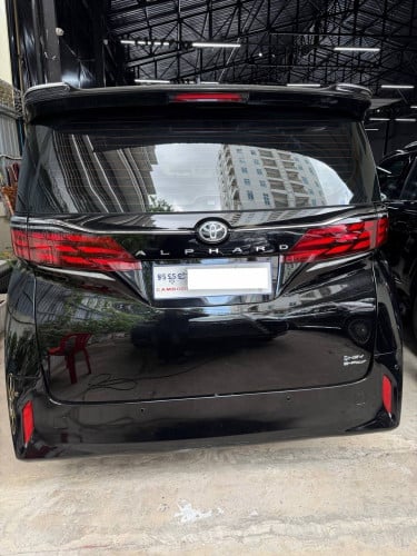 Alphard 2024 7seat កៅអីតូច full option សុី1ជុំថ្មីដូចខ្លាញ់គោ