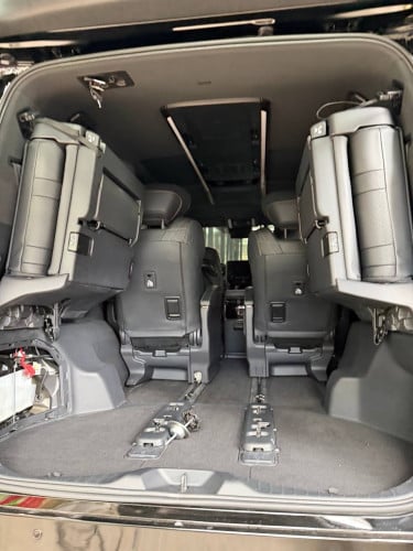 Alphard 2024 7seat កៅអីតូច full option សុី1ជុំថ្មីដូចខ្លាញ់គោ
