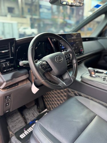 Alphard 2024 7seat កៅអីតូច full option សុី1ជុំថ្មីដូចខ្លាញ់គោ