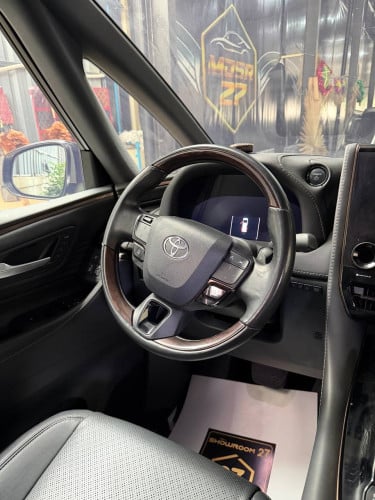 Alphard 2024 7seat កៅអីតូច full option សុី1ជុំថ្មីដូចខ្លាញ់គោ