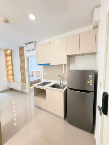 Beautiful 1 Bed parkland