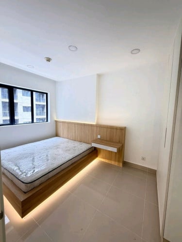 Beautiful 1 Bed parkland