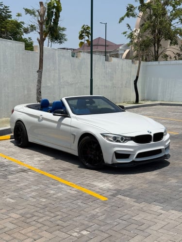 BMW 4Series បេីកដំបូល