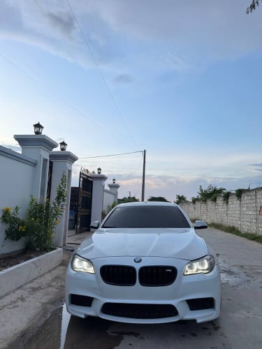 BMW 528i 2013 Upgrade To M5