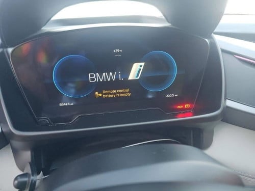 BMW i8 2016 tax paper