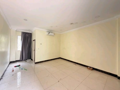Building For Rent