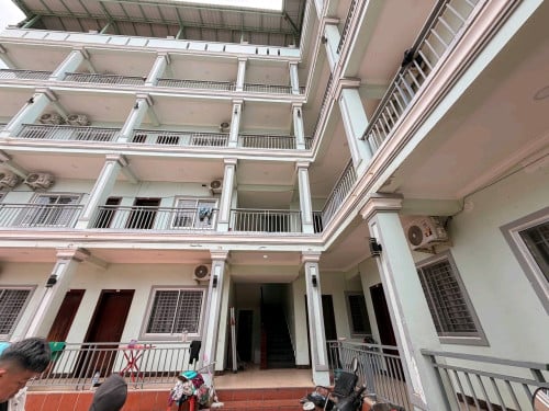 Building For Rent