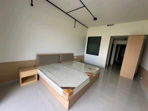 Building For Rent