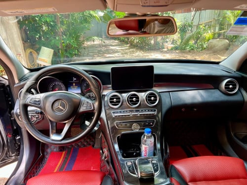 C300 2015