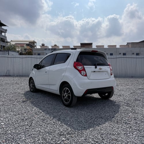Chevrolet Spark 2014 $7,600
