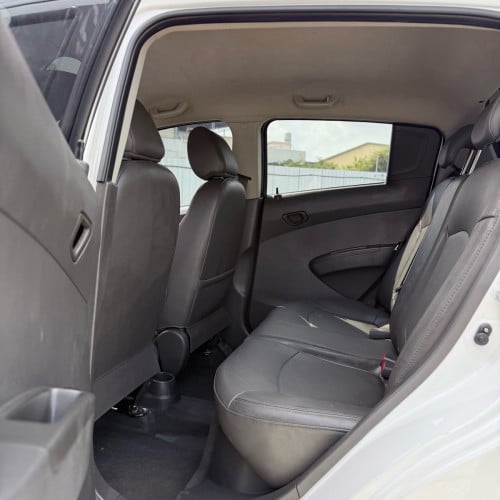 Chevrolet Spark 2014 $7,600
