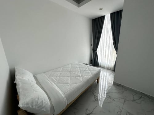 Condo 2 Bedroom For Rent In Khan Boeng keng Kang muy !