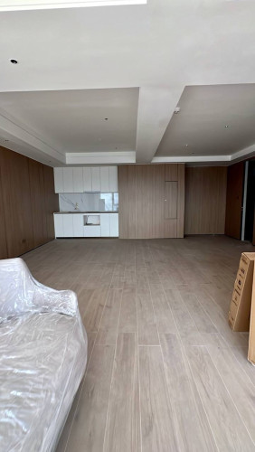 Duplex 4 bedroom facing city and river