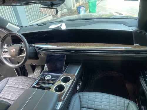 Escalade 2025 ESV