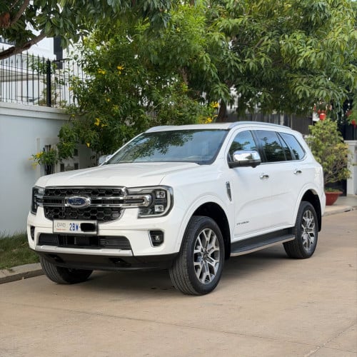 Ford Everest 023 titanium