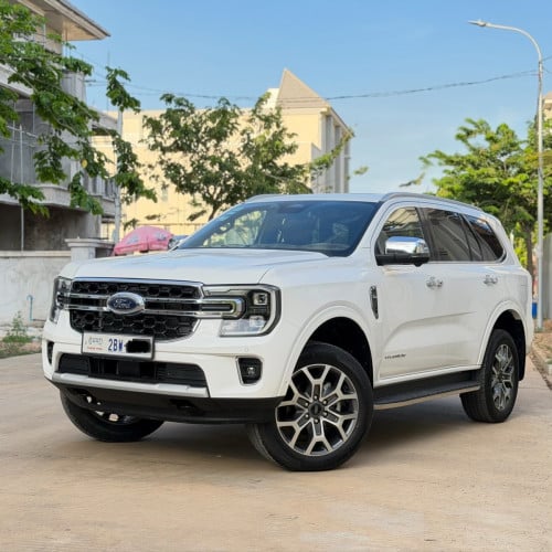 Ford Everest 023 titanium
