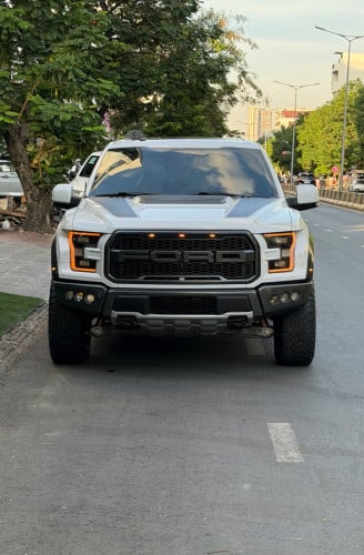Ford F-150 Raptor 2019 LOBO , ស្លាកលេខ​ , 2BJ , ម្ចាស់ដេីម​ទិញខ្លាញ់គោ​