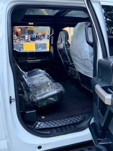 Ford F-150 Raptor 2019 LOBO , ស្លាកលេខ​ , 2BJ , ម្ចាស់ដេីម​ទិញខ្លាញ់គោ​