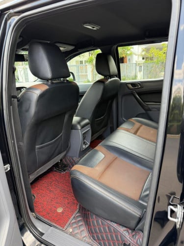 Ford Ranger Wildtrak2018 ពណ៏ខ្មៅវេីតៗបងៗ