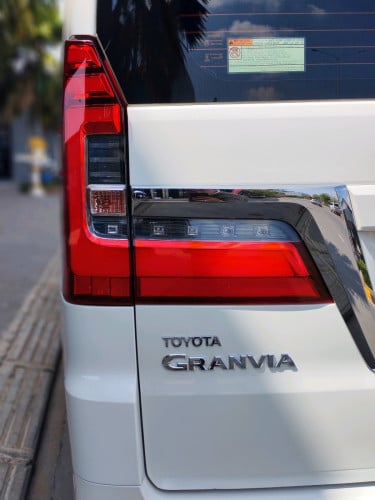 Granvia VIP 6seats 2020 V6 3.5L