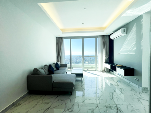 Higher Floor 2Bedrooms - J Tower 2 Condo