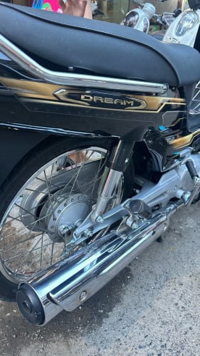 Honda Dream 022 black gold ស្អាតខ្ចីសំណុំម៉ាសុីន