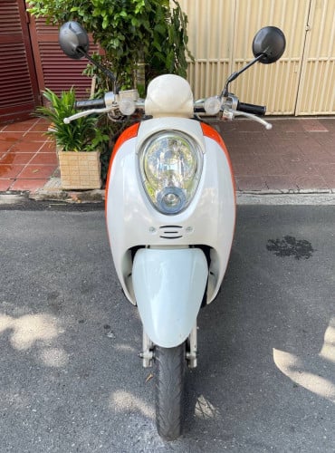 Honda PCX (110cc, year2012, 490$) have all documents