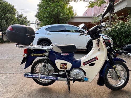 honda super cub 50c ជប៉ុន​សុទ្ធ​ស៊ីសាំងតិច​