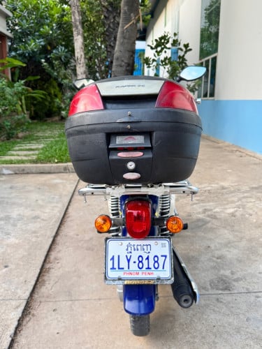honda super cub 50c ជប៉ុន​សុទ្ធ​ស៊ីសាំងតិច​