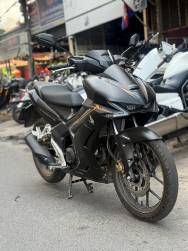 Honda winner
