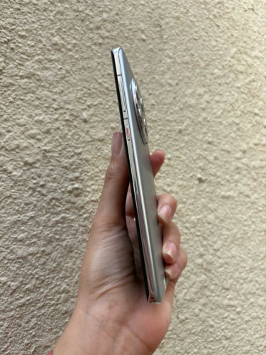Huawei Mate50 Pro ស្អាត99% សុីម2 Ram8G Storage256G210$