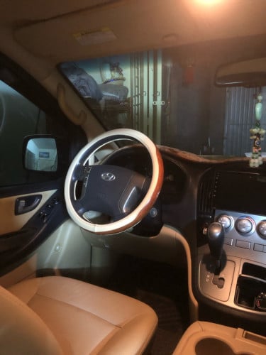 Hyundai Starex H1 015