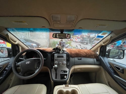 Hyundai Starex H1