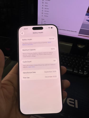 I phone 17 pro max 256g XA នៅស្អាត98% ថ្ម100%