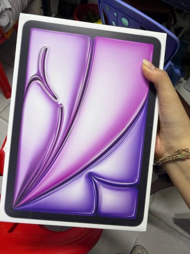 iPad Air 11” 8th generation WiFi  128G  new