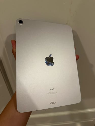 Ipad air 4