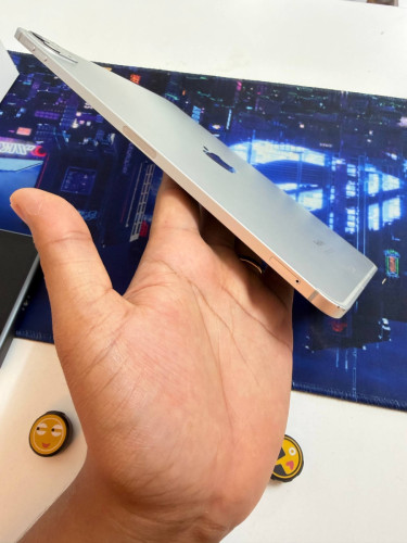 IpadproM2 11inch Code: J/A Storage: 128GB sim+wifi Battery: 🔋 93%Condition: 98.99%Price: 600$   ✅