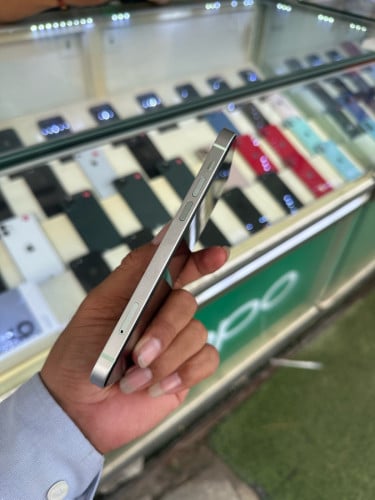 iphone 12 256G lcd zin