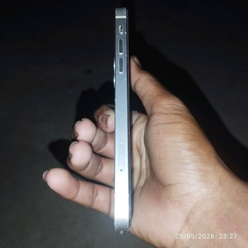 iPhone 12 64 GB