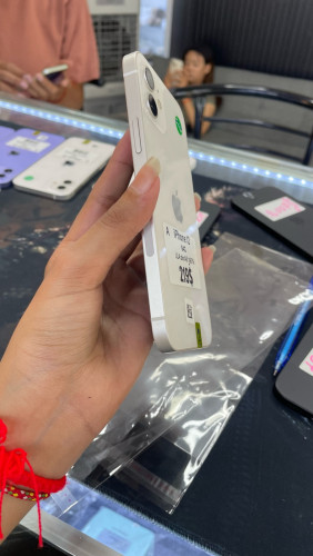 iPhone 12 ក្រេតA សំណុំសុីន តម្លៃសមរម្យ ថ្មនៅល្អ តេឡេក្រាម