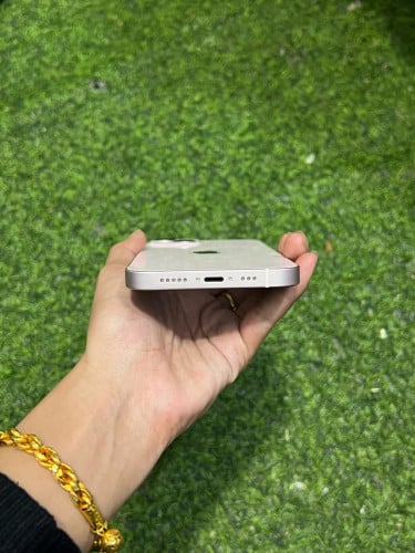 iPhone 13 ពណ៌ផ្កាឈូក 🍏 LLA 128GB  Battery 87% 🔋 តួស្អាត 99% សំណុំហ្សីន អត់ជាប់អី