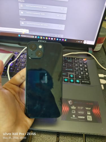 Iphone 13 វៃដូបាន zin all 98% battery 85%