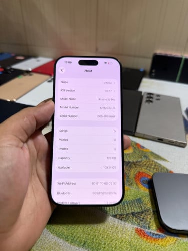 iPhone 16 pro 128G សំណុំសុីនណែន 570$
